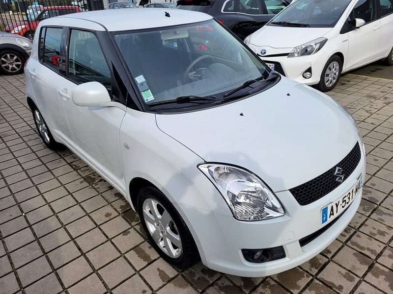 SUZUKI SWIFT 1.3L 92CH PACK GPS 