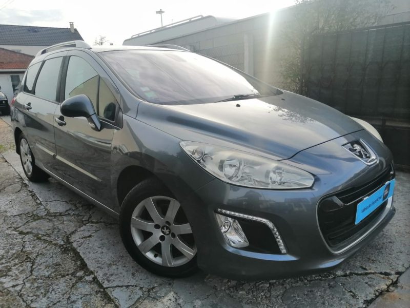 PEUGEOT 308 SW I 2011
