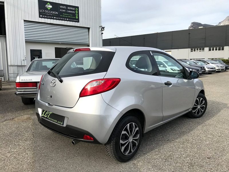 MAZDA 2 - 1.3 i 75cv MZR ELEGANCE - GARANTIE 6 MOIS