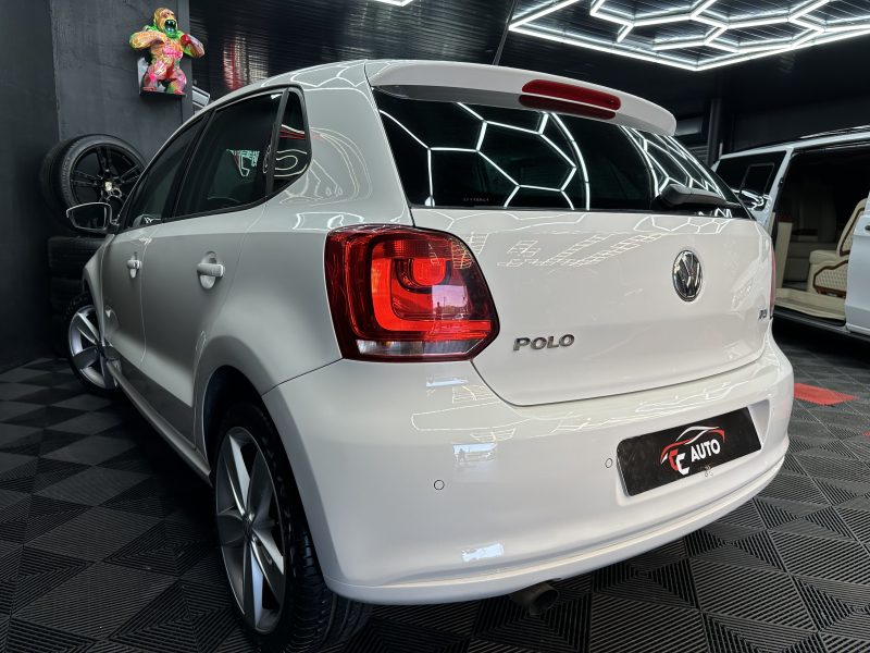 VOLKSWAGEN POLO V 2010