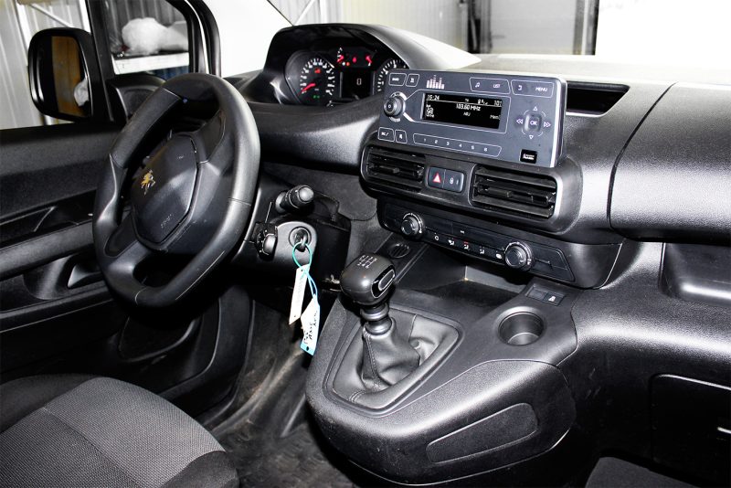 PEUGEOT PARTNER Camionnette/Monospace 2019