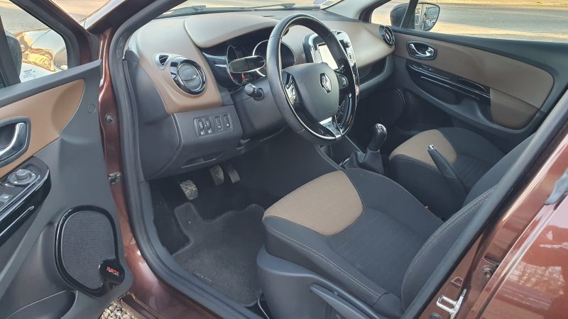 RENAULT CLIO IV Grandtour Estate 2015