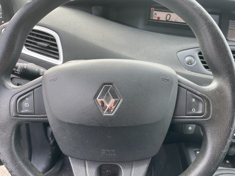 RENAULT SCÉNIC III 2010