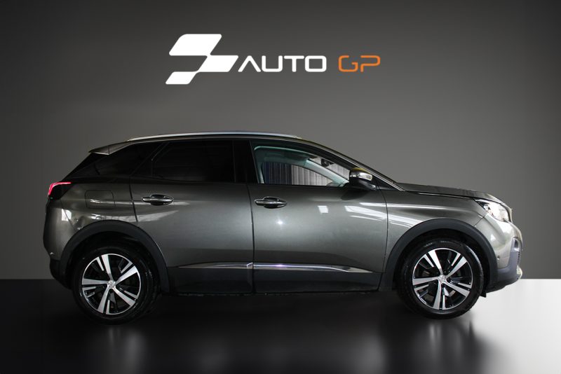 PEUGEOT 3008 SUV 2017