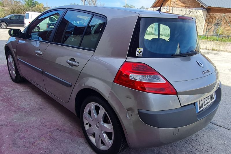 RENAULT MEGANE II boite auto 2007