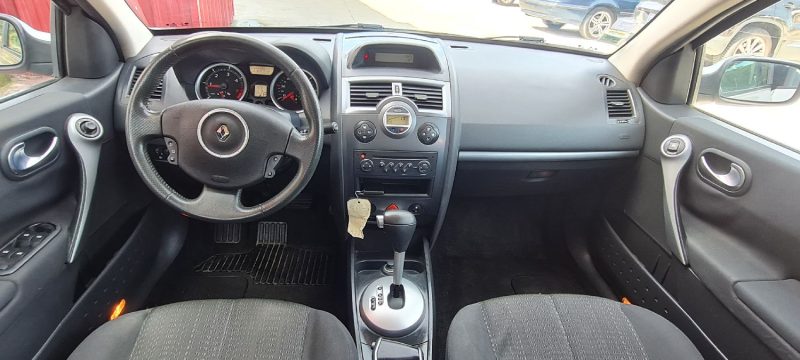 RENAULT MEGANE II boite auto 2007