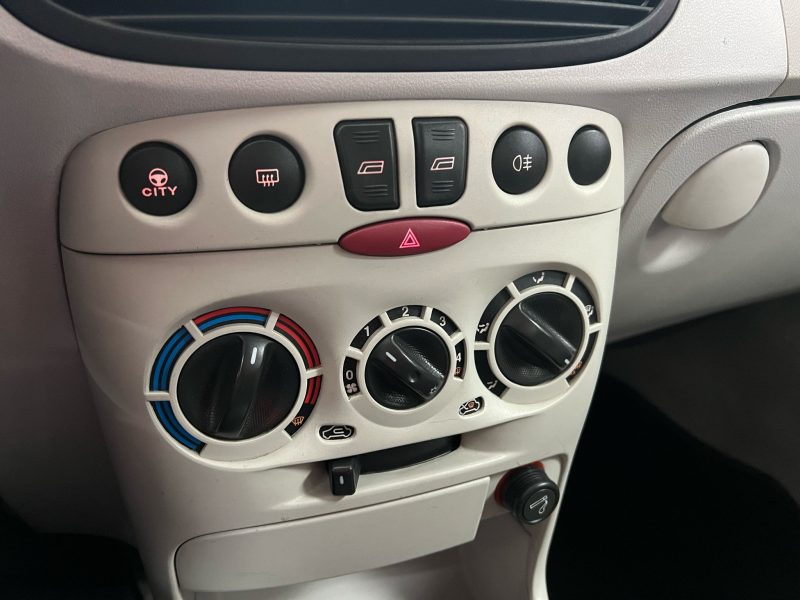 FIAT PUNTO Van 1.3 JTD 69cv VENDU EN L'ETAT