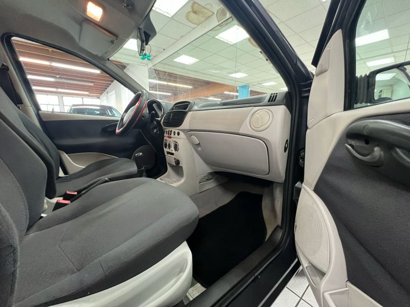 FIAT PUNTO Van 1.3 JTD 69cv VENDU EN L'ETAT