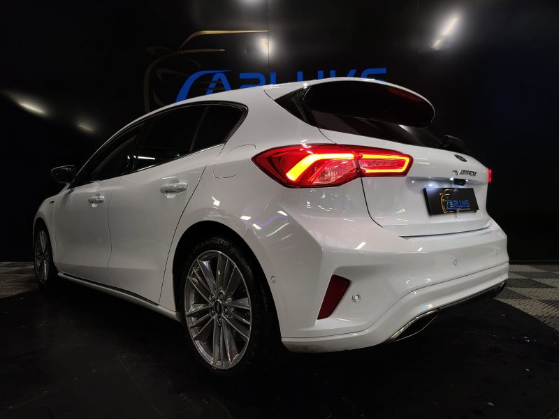 FORD FOCUS 1.0 ECOBOOST 125cv VIGNALE / AFFICHAGE TETE HAUTE / SIGES ELECTRIQUES / SIEGES CHAUFFANTS
