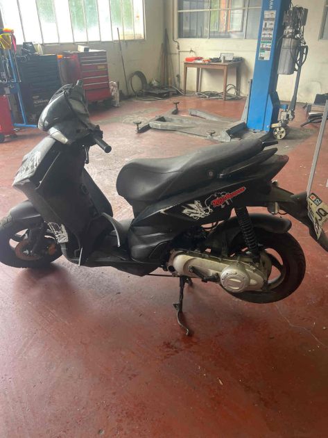 PIAGGIO TYPHOON 50 2019