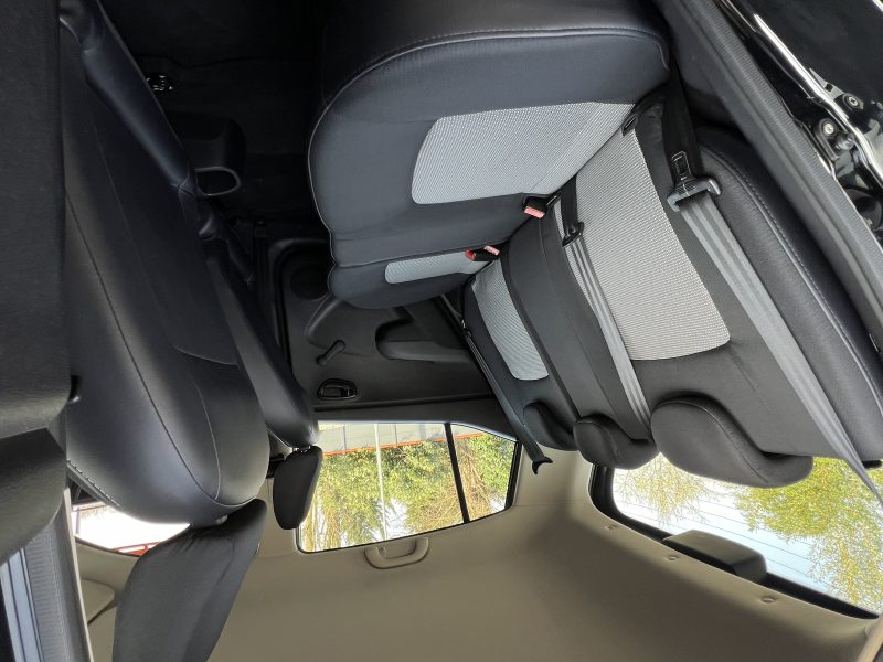 HYUNDAI i 10 1.2 78 Cv 15 800 Kms / 5 PORTES CLIMATISATION BLUETOOTH CRIT AIR 1 - GARANTIE 1 AN