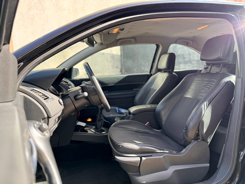 RENAULT  MEGANE 1.6 PRIVILEGE LUXE PAYEZ EN 4X