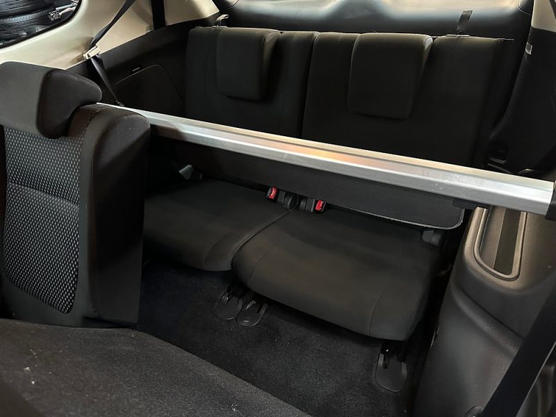 MITSUBISHI OUTLANDER III 2015