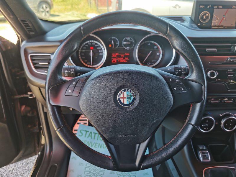 ALFA ROMEO GIULIETTA 2,0JTD 140CH DISTINCTIVE FULL OPTIONS