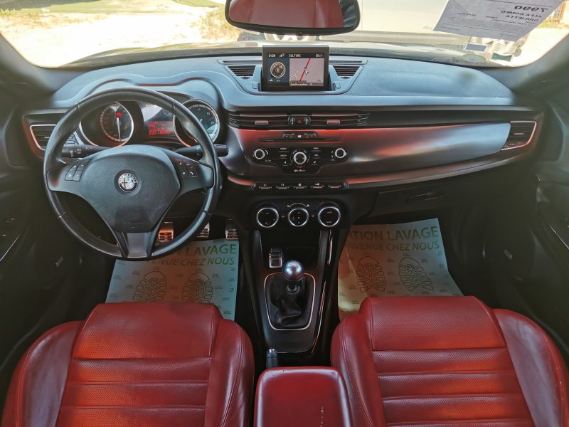 ALFA ROMEO GIULIETTA 2,0JTD 140CH DISTINCTIVE FULL OPTIONS