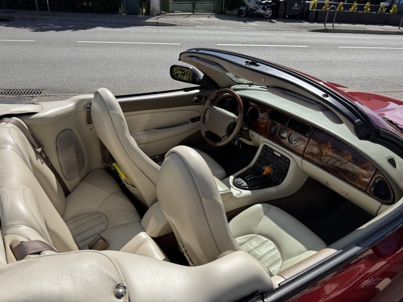 JAGUAR XK 8 Convertible 2000