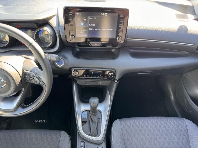 TOYOTA YARIS Hybrides