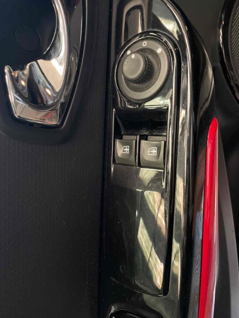 RENAULT CLIO IV Grandtour 2013 1.5 dCi 75 1461cm3 75cv