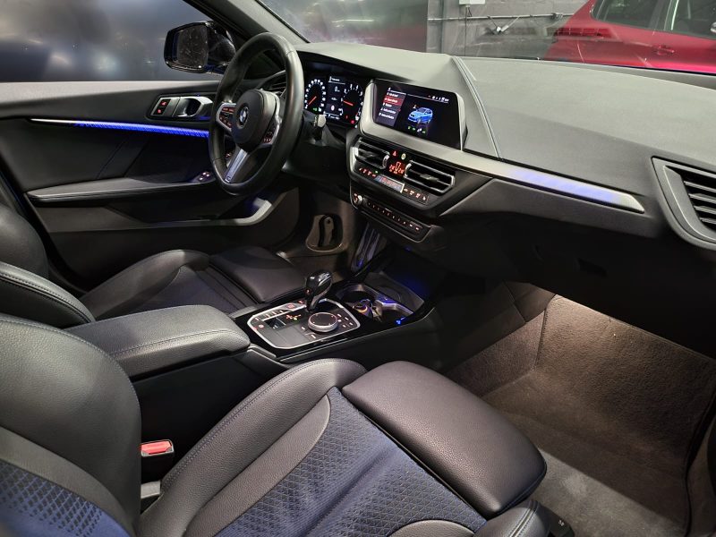 BMW SERIE 1 III 118 I 136cv M SPORT DKG 7 / VIRTUAL COCKPIT/ PACK AMBIANCE / APPLE CARPLAY