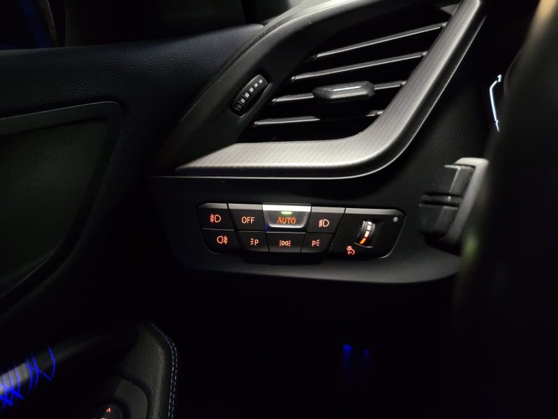 BMW SERIE 1 III 118 I 136cv M SPORT DKG 7 / VIRTUAL COCKPIT/ PACK AMBIANCE / APPLE CARPLAY