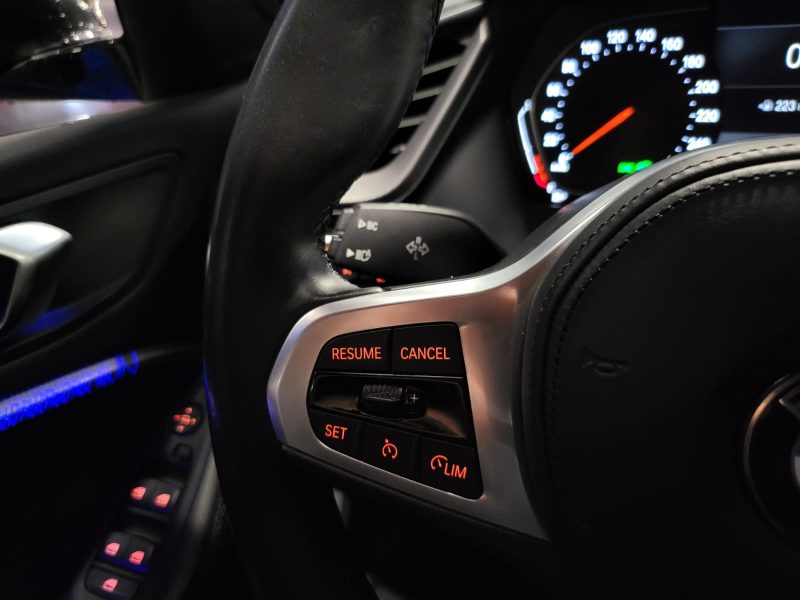 BMW SERIE 1 III 118 I 136cv M SPORT DKG 7 / VIRTUAL COCKPIT/ PACK AMBIANCE / APPLE CARPLAY