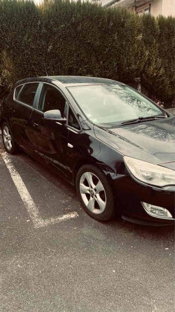 OPEL ASTRA 1,9 JTD 2010