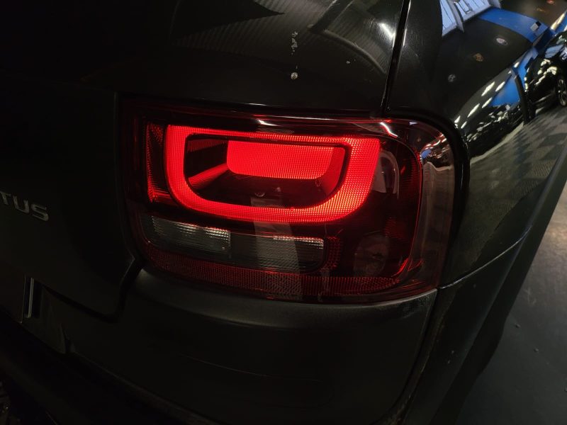 CITROEN C4 CACTUS 1.2 VTi 82cv FEEL BLUETOOTH / REGULATEUR / SUIVI D\'ENTRETIEN COMPLET