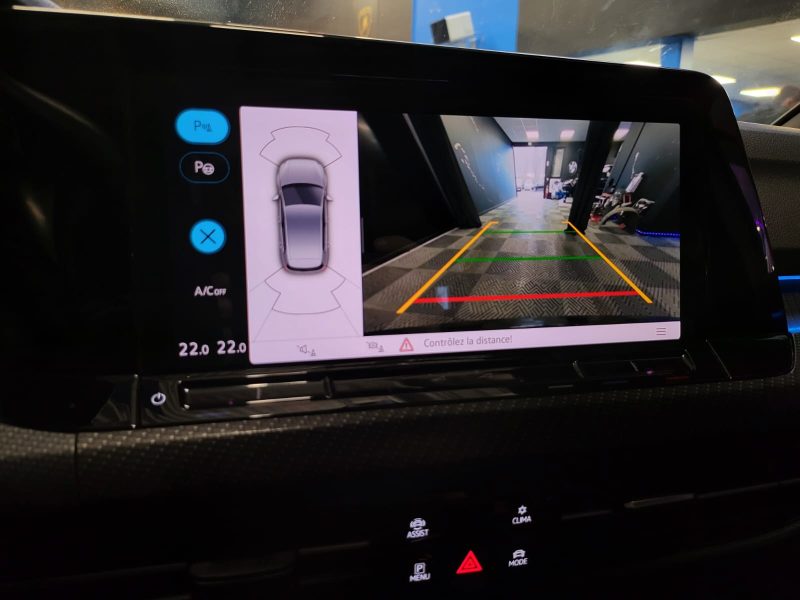 VOLKSWAGEN GOLF VIII 2.0 TDI 150cv DSG R LINE  VIRTUAL COCKPIT / PACK LUMIERE D'AMBIANCE / REGULATEU