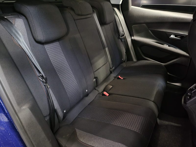 PEUGEOT 3008 1.5 BLUEHDI 130cv ACTIVE BUISNESS / VIRTUAL COCKPIT / 1ER MAIN ET SUIVI COMPLET PEUGEOT