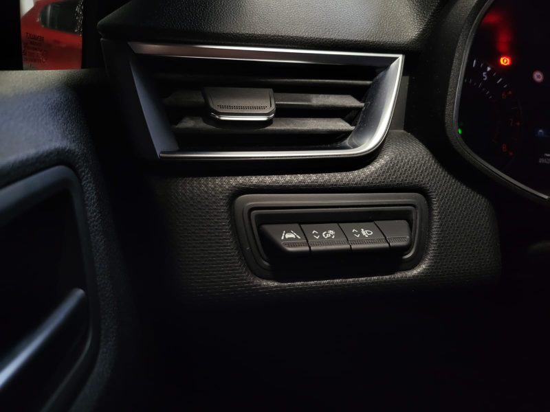 RENAULT CLIO V 1.0 TCe 100 Ch ZEN / CARPLAY / RADAR DE RECUL / ENTRETIEN RENAULT