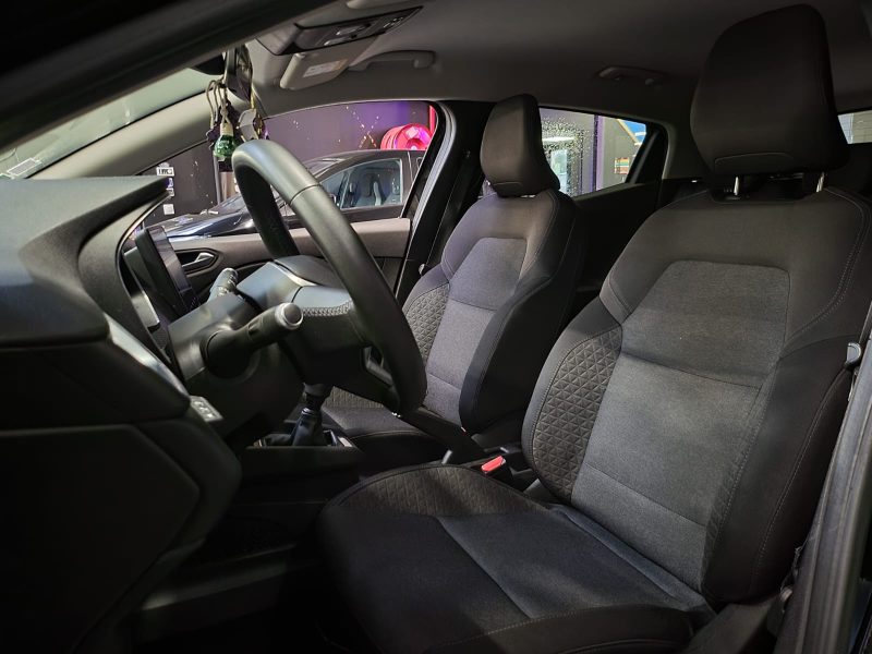 RENAULT CLIO V 1.0 TCe 100 Ch ZEN / CARPLAY / RADAR DE RECUL / ENTRETIEN RENAULT