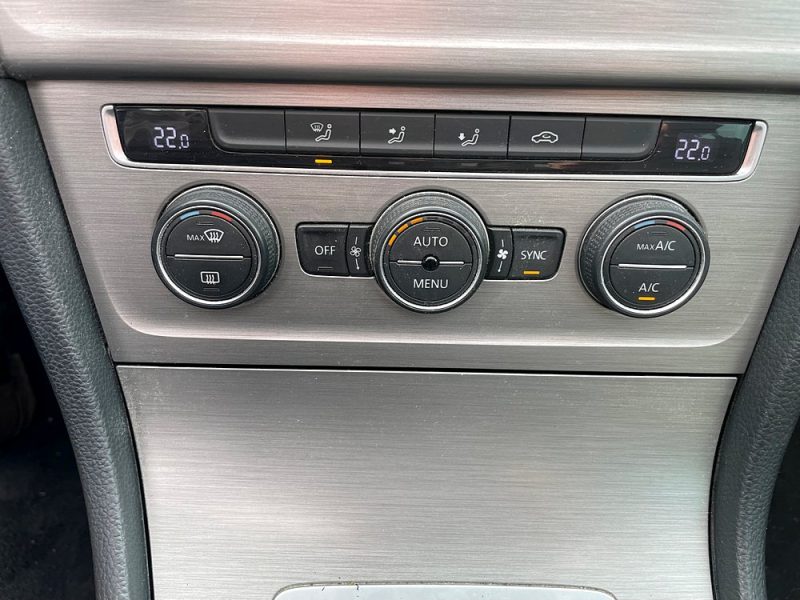 VOLKSWAGEN GOLF VII SW Confortline 2014