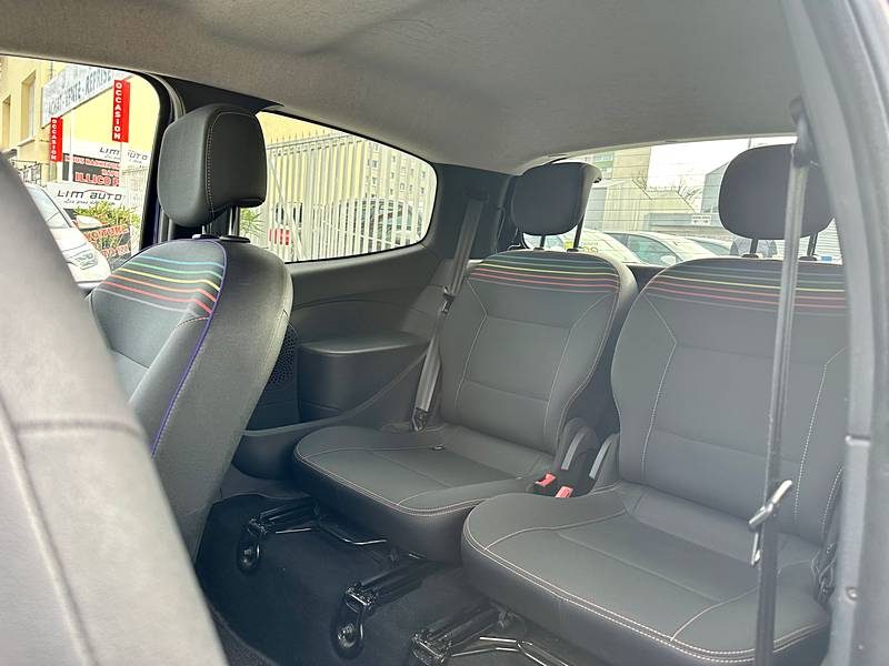 RENAULT TWINGO II 1.2 16v 75ch PURPLE