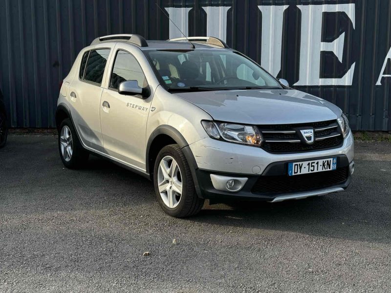 DACIA SANDERO II 2015
