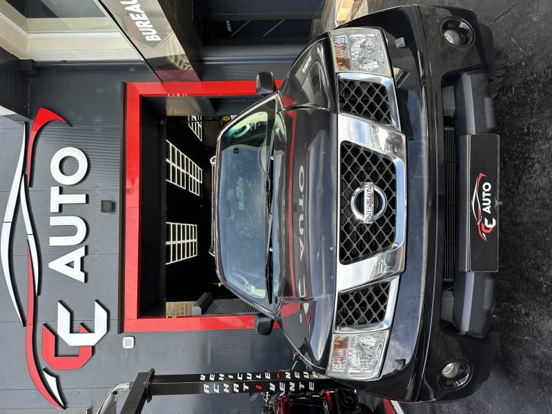 NISSAN PATHFINDER III 2005