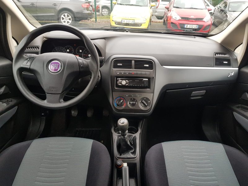 FIAT GRANDE PUNTO 1.2i 65CV DYNAMIC