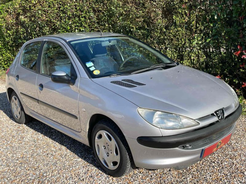 PEUGEOT 206  1.4 i 75cv 