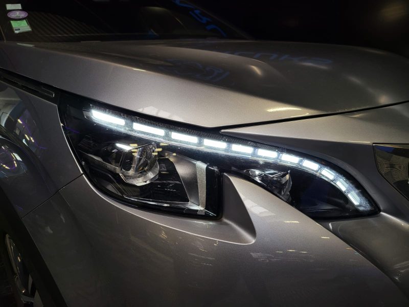 PEUGEOT 5008 1.2 PURETECH 130CV BVM6 GT / SUIVI COMPLET / CARPLAY / KEYLESS / LUMIERE D\'AMBIENCE