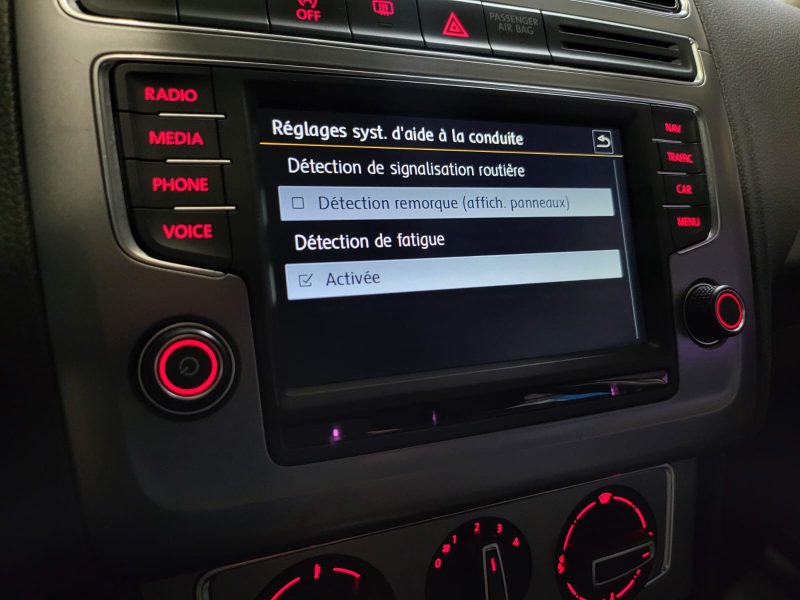 VOLKSWAGEN POLO V 1.2 TSI 90CV LOUNGE / RADAR DE RECUL+ENTRETIEN COMPLET+RÉGULATEUR/LIMITEUR DE VITE