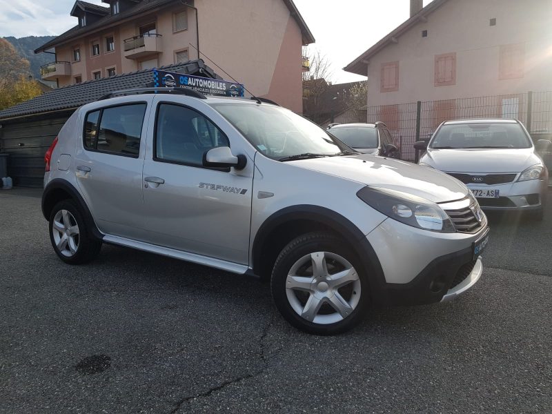 DACIA SANDERO STEPWAY 1.6i 85CV