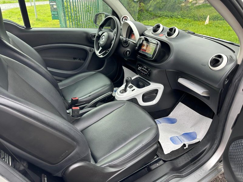 SMART Fortwo Electric drive 60 kW electric drive pure 2019 - 19295 KM