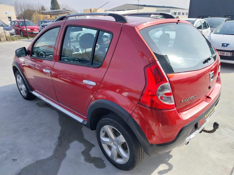 DACIA SANDERO 1.5 DCi 90 Stepway 2