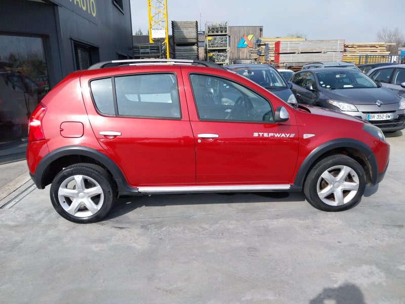 DACIA SANDERO 1.5 DCi 90 Stepway 2
