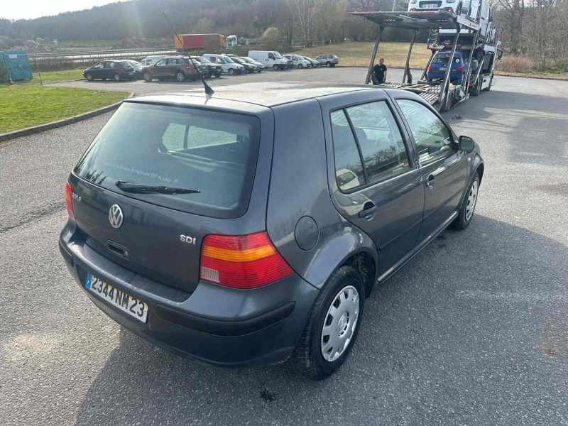 VOLKSWAGEN GOLF IV 2003