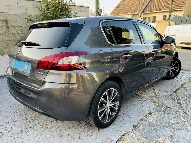PEUGEOT 308 2017