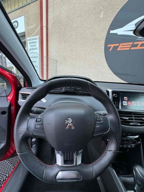 PEUGEOT 208 1.2 puretech 110ch GT LINE 