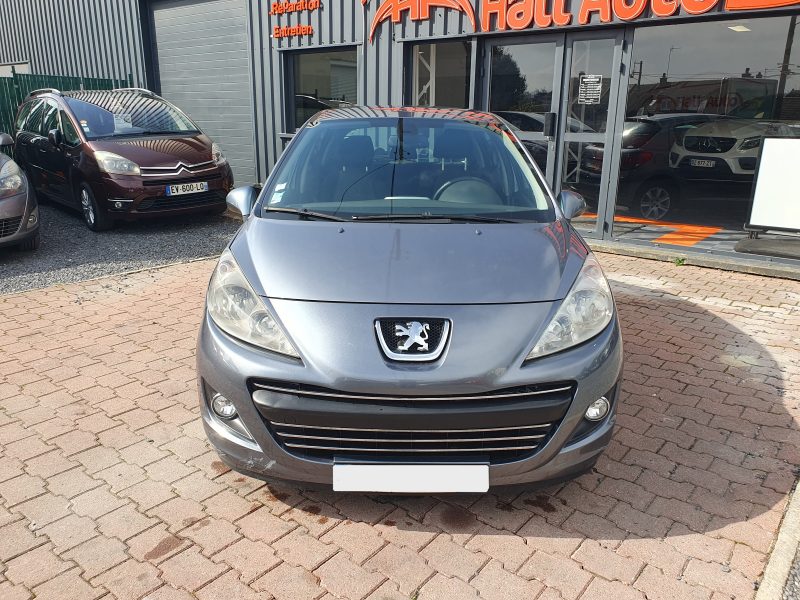 PEUGEOT 207 2009