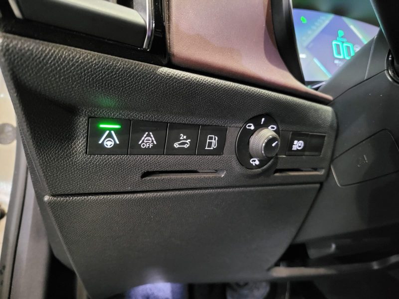 DS DS9 E-Tense Hybrid 225/181cv Opéra BVA / CARPLAY/SIEGES CHAUFFANT-MASSANT AV-AR/SIEGES VENTILES