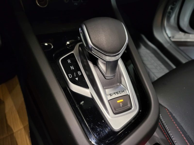 RENAULT ARKANA E-TECH Hybrid 145cv RS Line Boîte Auto 1ère Main