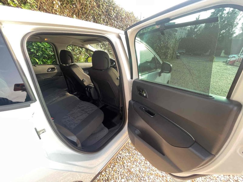 PEUGEOT 3008 Monospace 2011 1.6 HDi 112cv